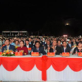 <a href="/tin-tuc-su-kien/thong-tin-kinh-te-chinh-tri-xa-hoi" title="Thông tin Kinh Tế - Chính Trị - Xã Hội" rel="dofollow">Kinh tế - Chính trị - Xã Hội</a>