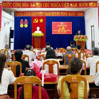 <a href="/tin-tuc-su-kien/hoat-dong-lanh-dao" title="Hoạt động lãnh đạo" rel="dofollow">Hoạt động lãnh đạo</a>