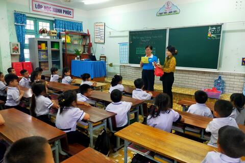 PHƯỜNG QUYẾT THẮNG TỔ CHỨC TUYÊN TUYỀN VỀ CÁC BIỆN PHÁP PHÒNG, CHỐNG BỆNH ĐAU MẮT ĐỎ.